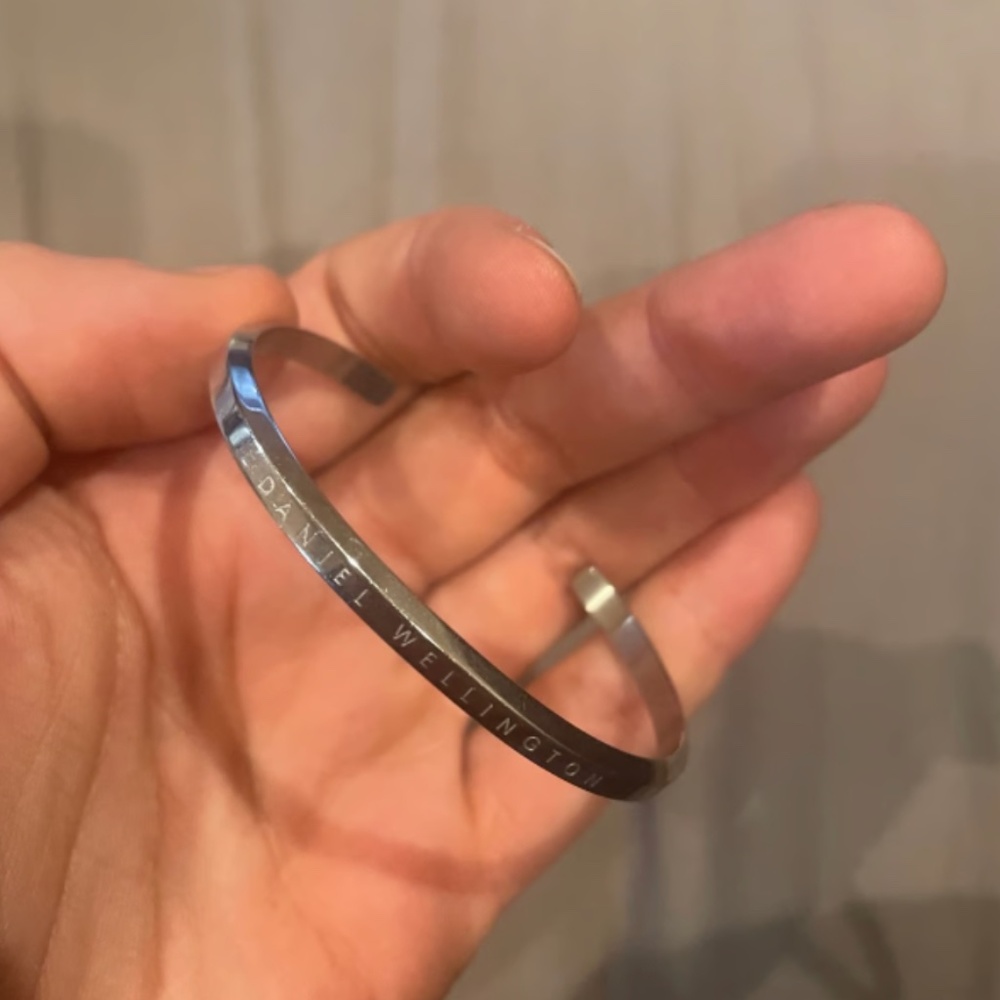 Daniel Wellington bangle